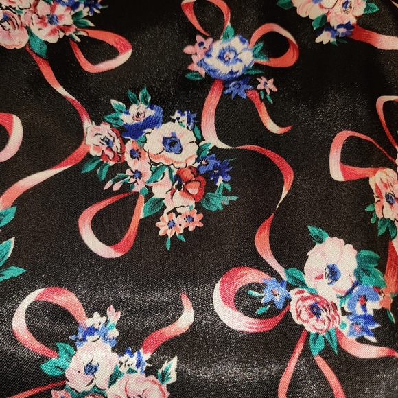 Unique Funky Crushed Velvet Dollie Decorated Zip-Up Bomber Style Jacket - Picture 11 of 13